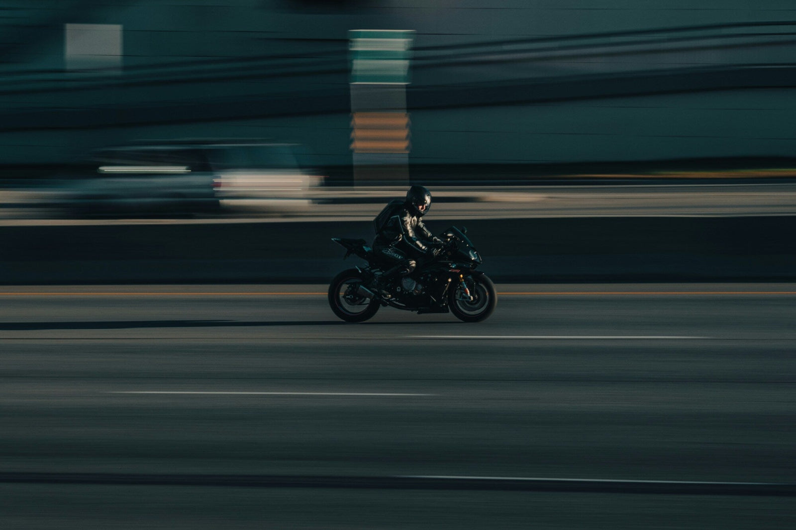 Best LUT for Sony, Canon and iPhone cameras - filmmaking assets by cinem8.co